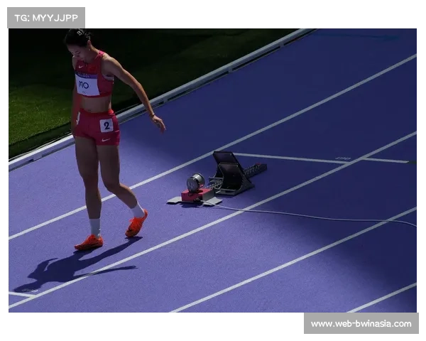 国际垒球博物馆获赠百年球棒见证女性运动百年历程与发展成就 国际垒球博物馆获赠百年球棒见证女性运动百年历程与发展成就
