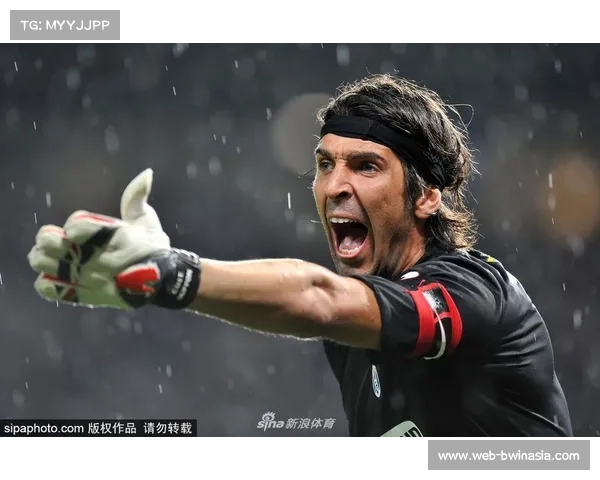 萨勒尼塔纳门将当选月最佳，屡次拯救球队