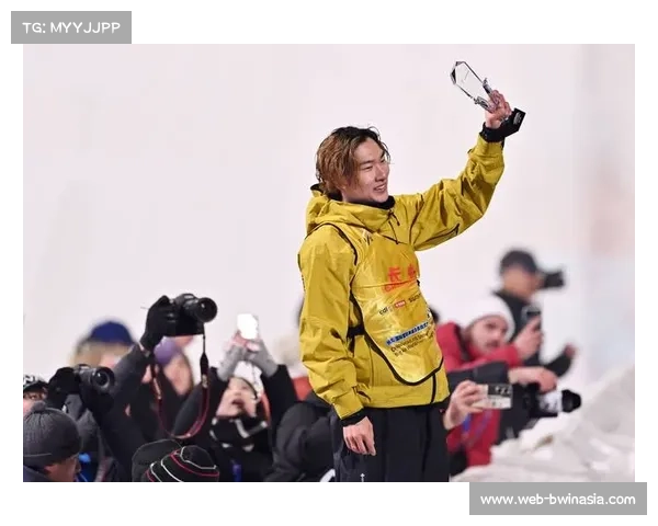 苏翊鸣背靠背夺冠,世界杯首钢大跳台再登顶 苏翊鸣背靠背夺冠,世界杯首钢大跳台再登顶